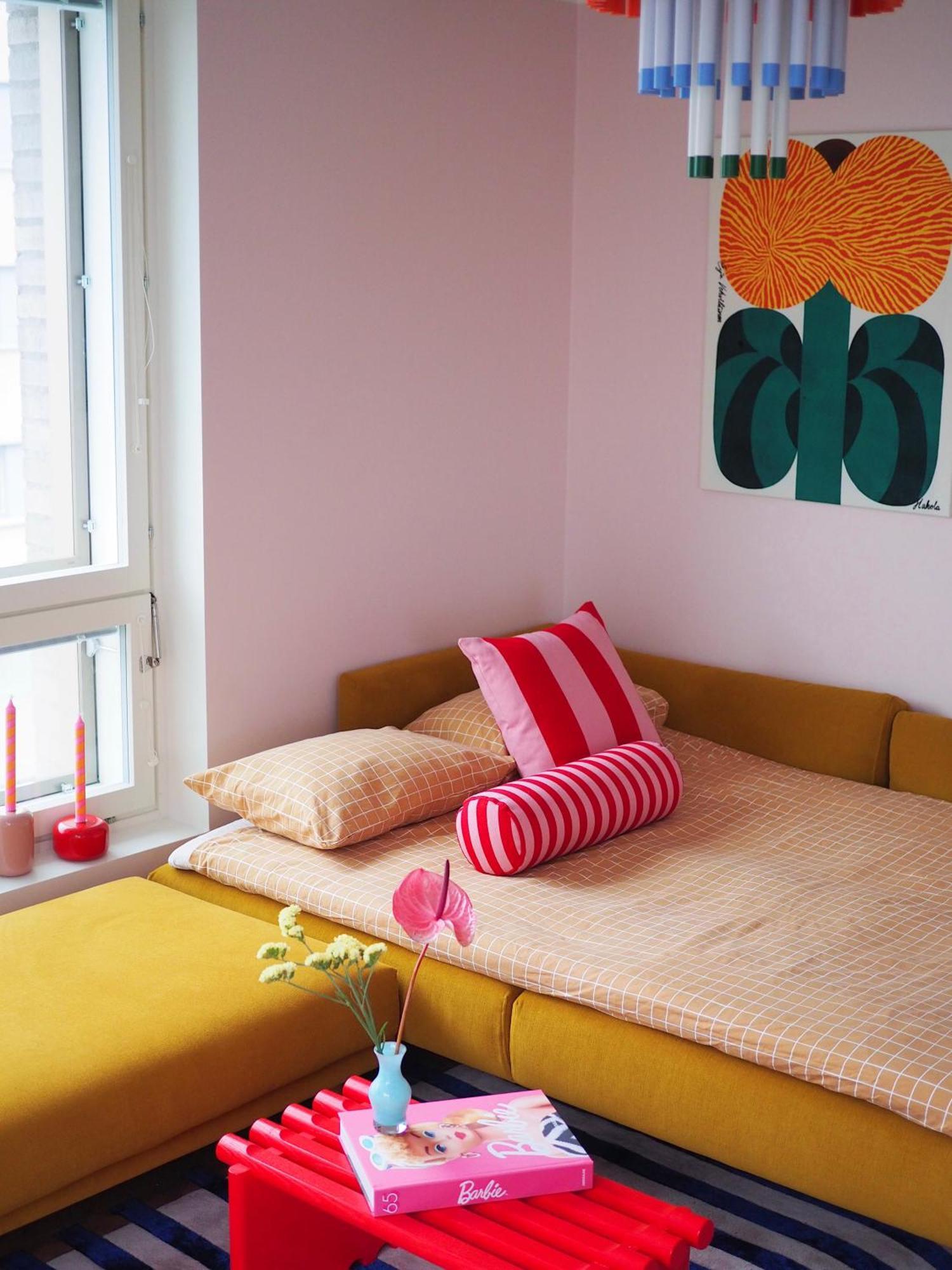 Candy-Colored Two-Room Condo With Sweet Views Helsinki Luaran gambar